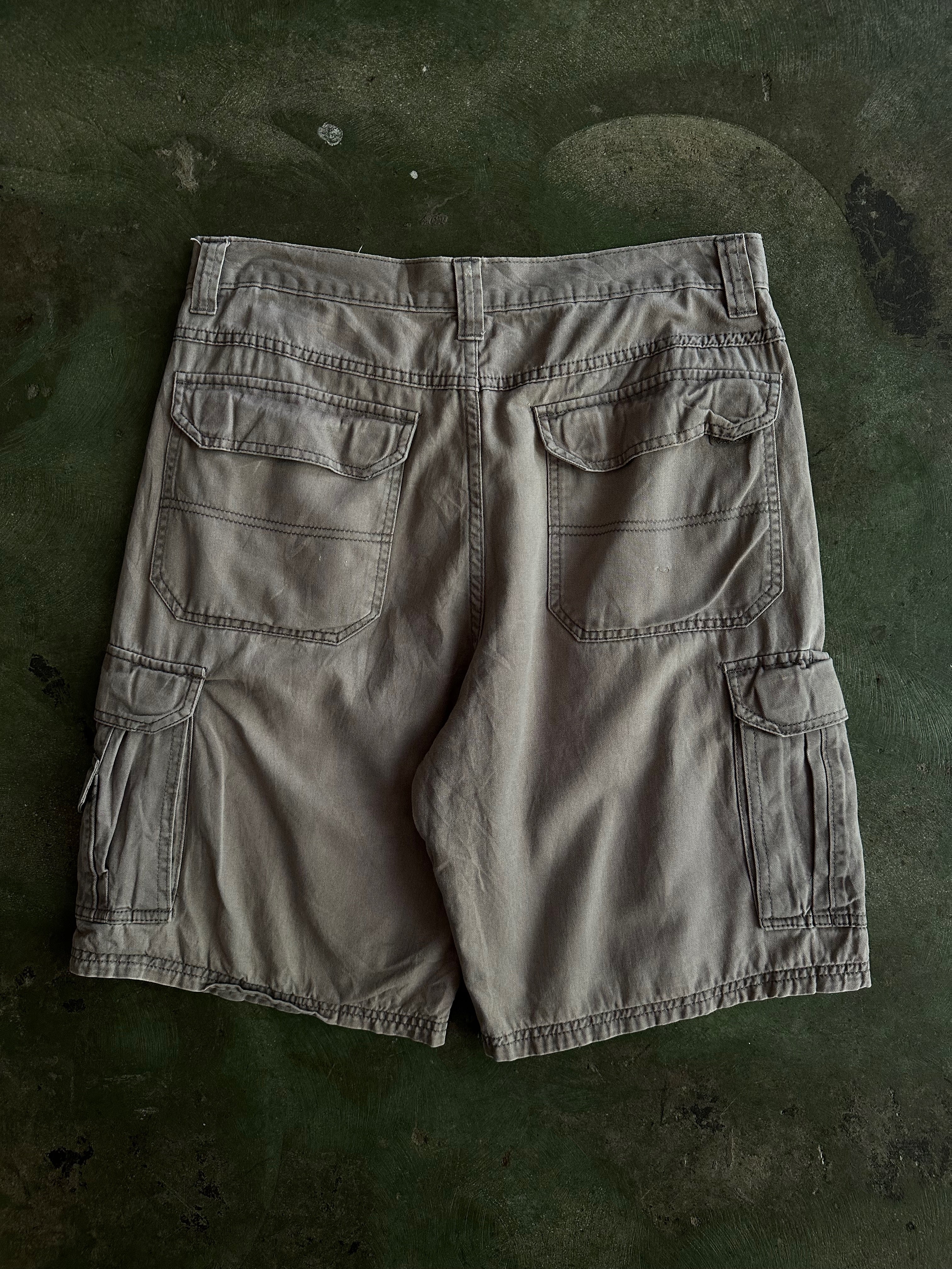 Mens shorts 31 on sale waist