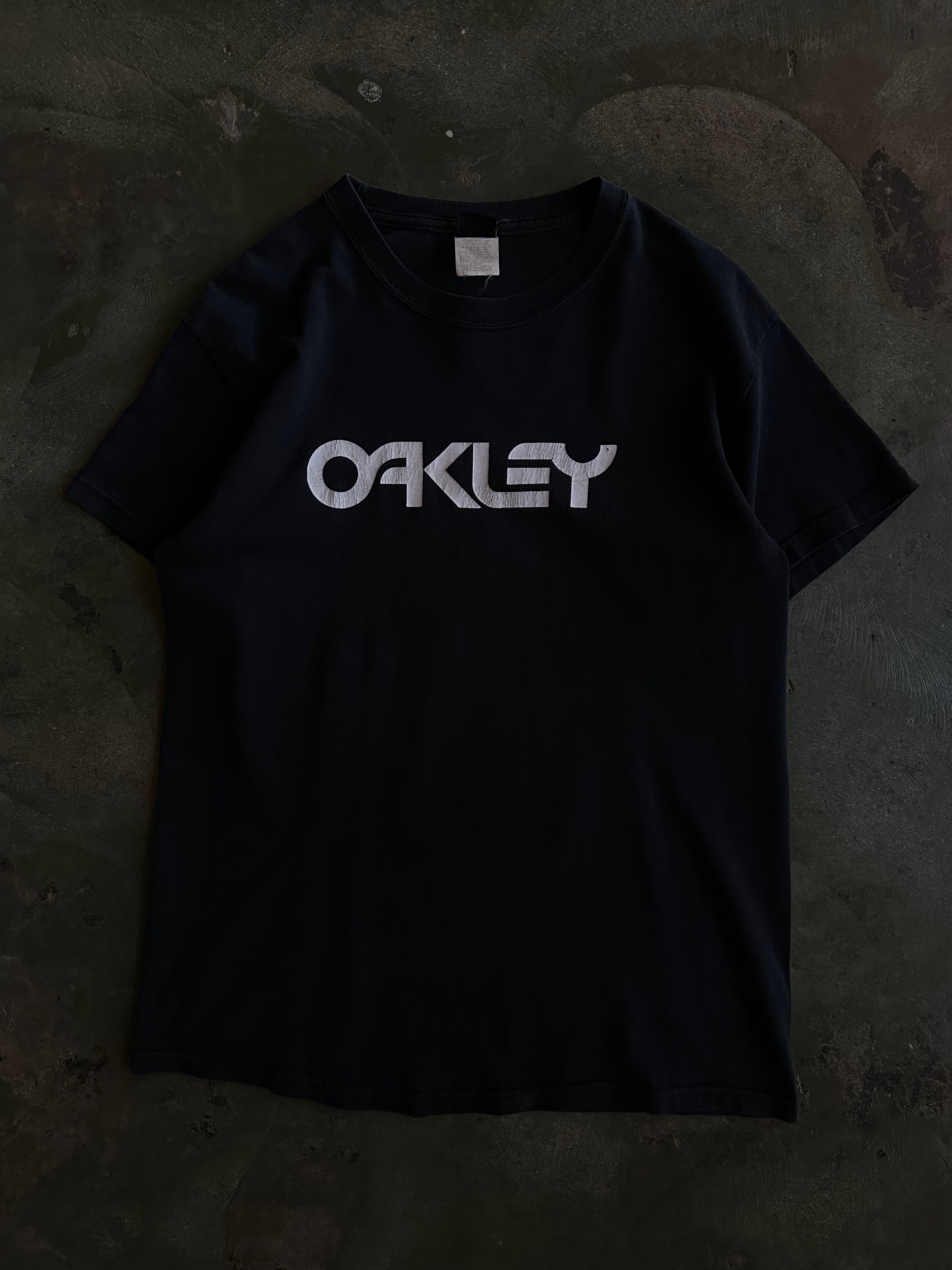 Vintage 00s Oakley T-Shirt (S) – Room On Fire